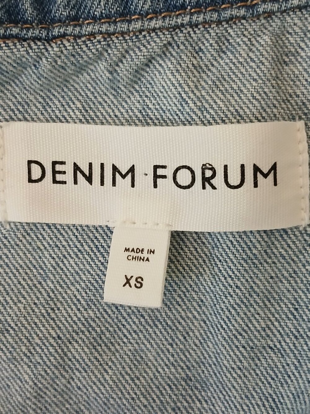 Aritzia Denim Forum The 90's Jumpsuit Size XS - Picture 8 of 9